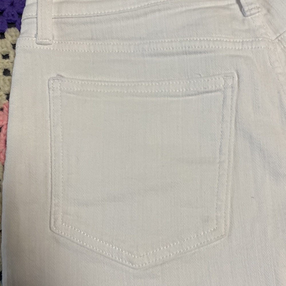 Pistola white denim frayed shorts - Picture 4 of 7